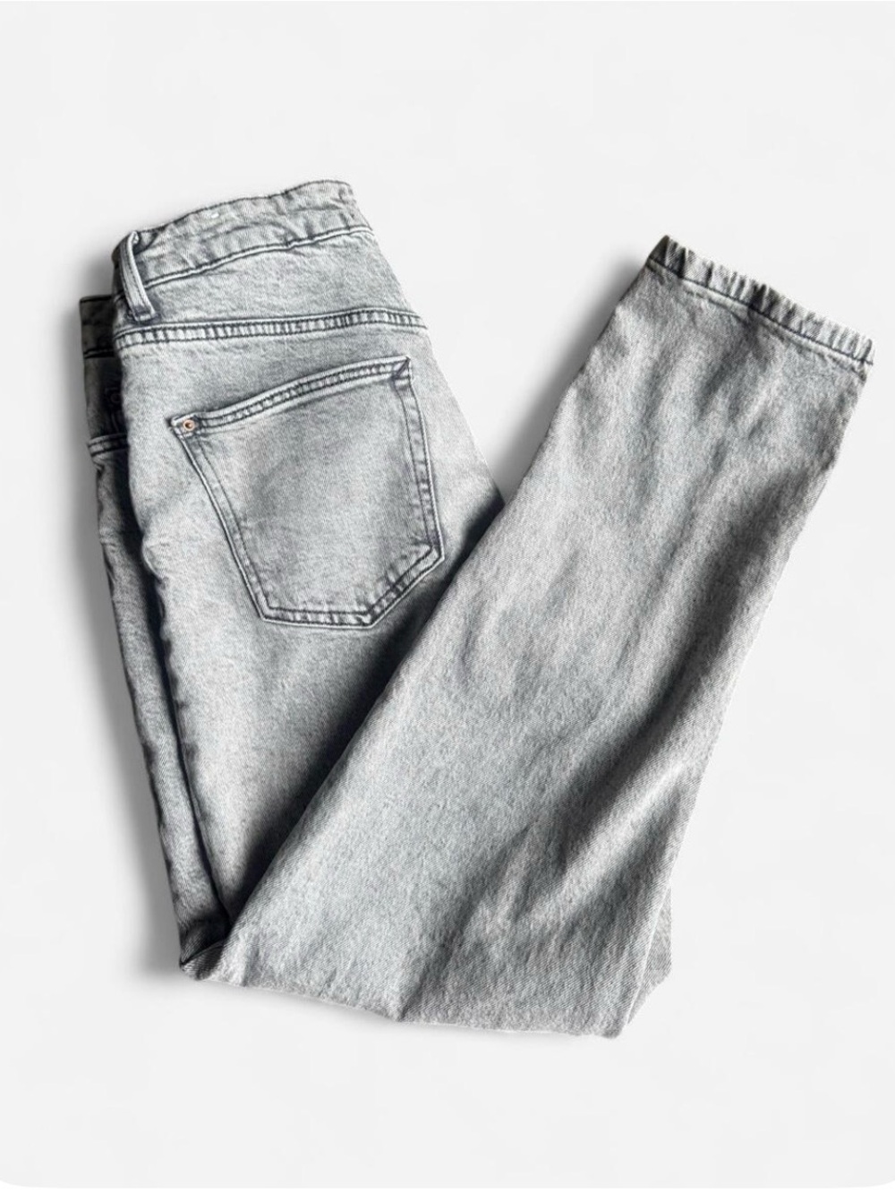 Zara Women's Light Gray Straight Jeans